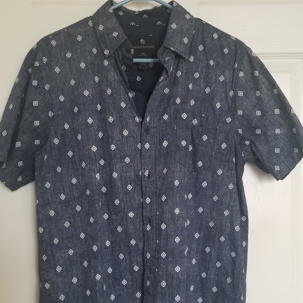 Mens patterned button up